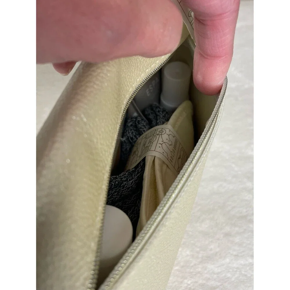 Etihad 20th Anniversary Amenity Kit Toiletry Bag ESPA Business Class Gold Ivory